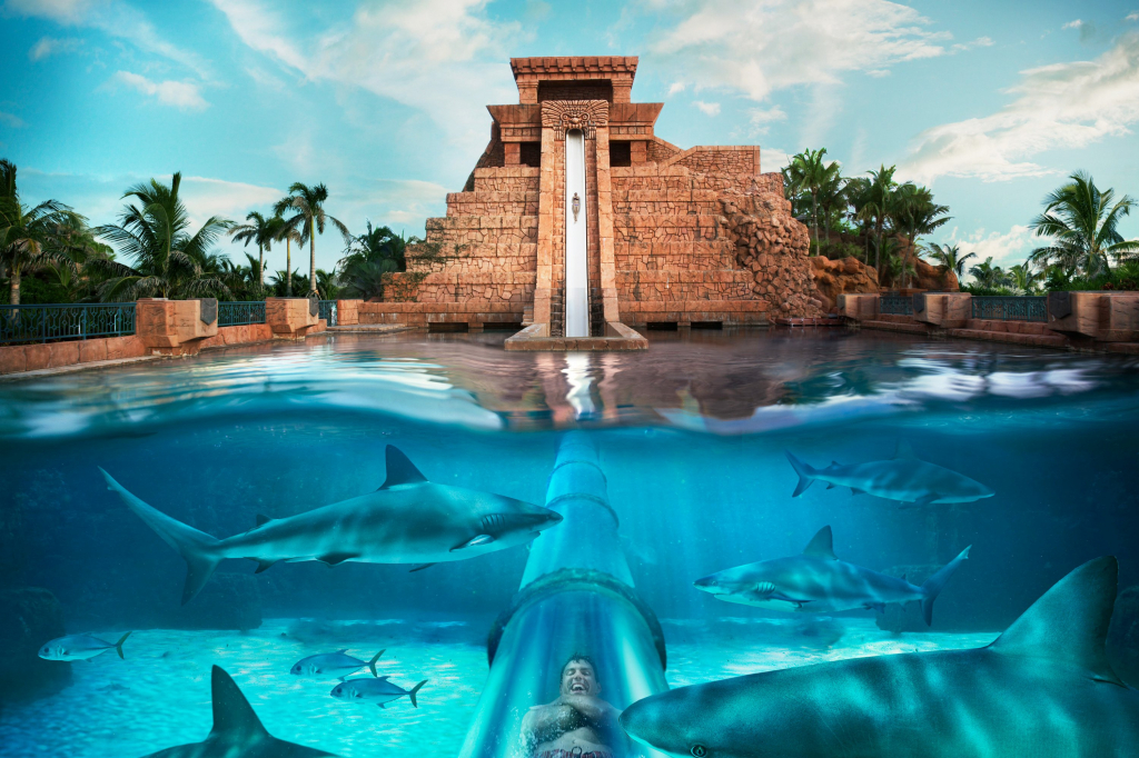 atlatntis waterpark in Dubai
