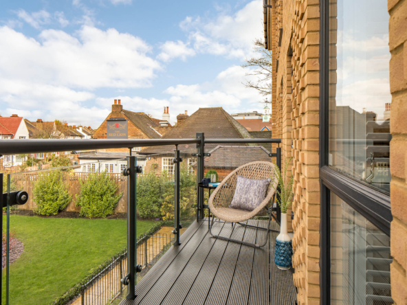 Apartments for sale in New mill quarter